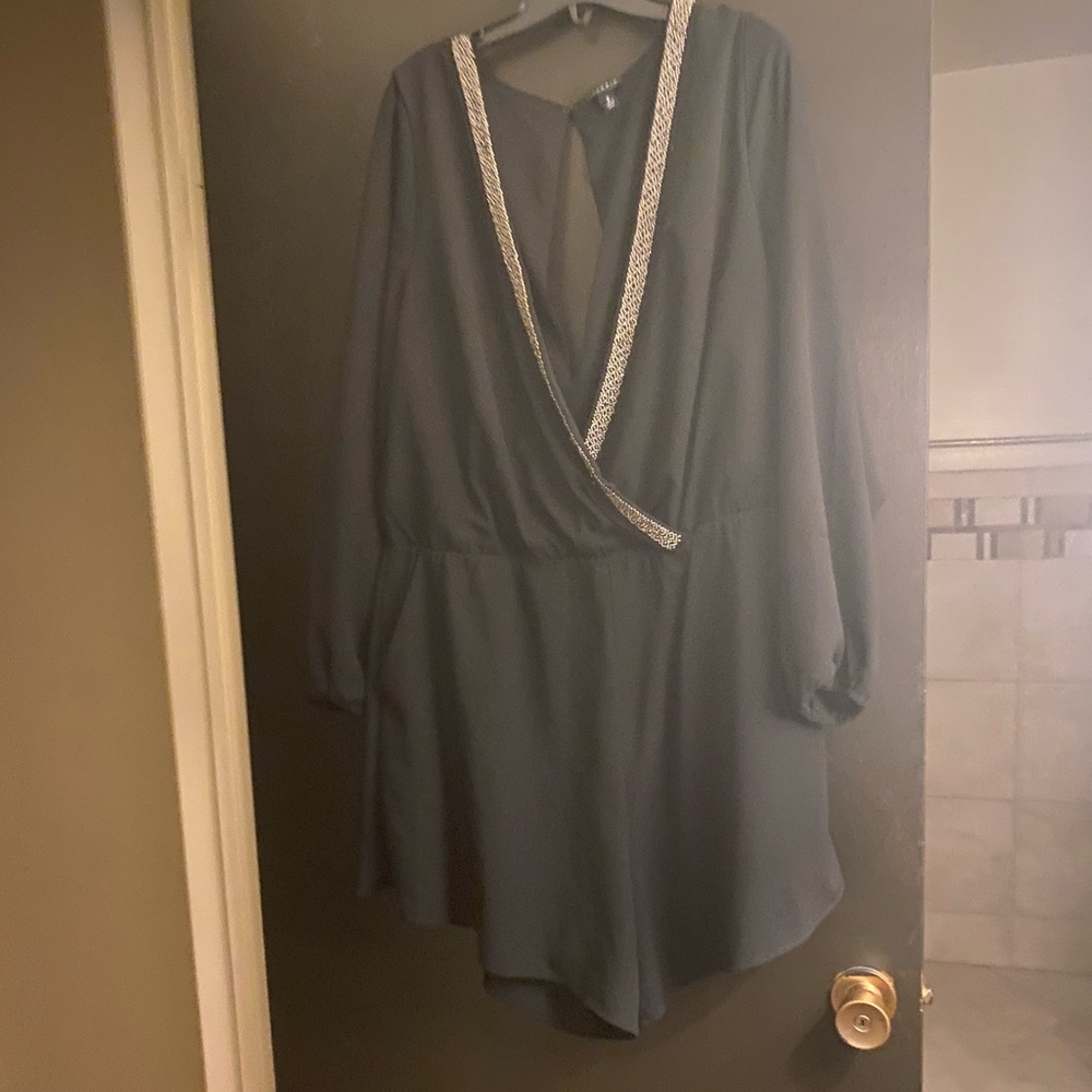 Chic Torrid Plus Size Romper size  2x